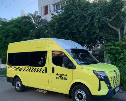 Taxi colectivo Cuba Neo Travel - Neo Travel Group
